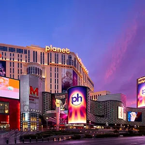Курортный комплекс Planet Hollywood & Casino